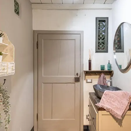 아파트 Spacious With Two Bathrooms